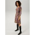 Jerseykleid ANISTON CASUAL, Damen, Gr. 46, N-Gr, bunt (schwarz, lila, braun, rosa, gelb, weiß), Single Jersey, Obermaterial: 95% Viskose, 5% Elasthan, Schlangenoptik, bedruckt, feminin, figurbetont kniefrei, V-Ausschnitt, 3/4-Ärmel, Kleider, mit...