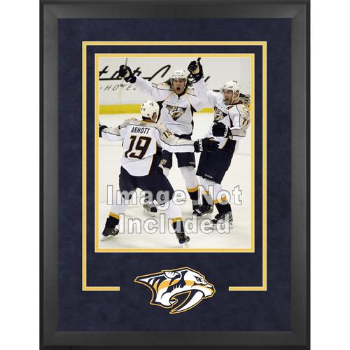 Nashville Predators Deluxe-Fotorahmen im Hochformat, 40,6 x 50,8 cm