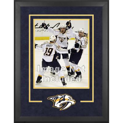 Nashville Predators Deluxe-Fotorahmen im Hochformat, 40,6 x 50,8 cm Image