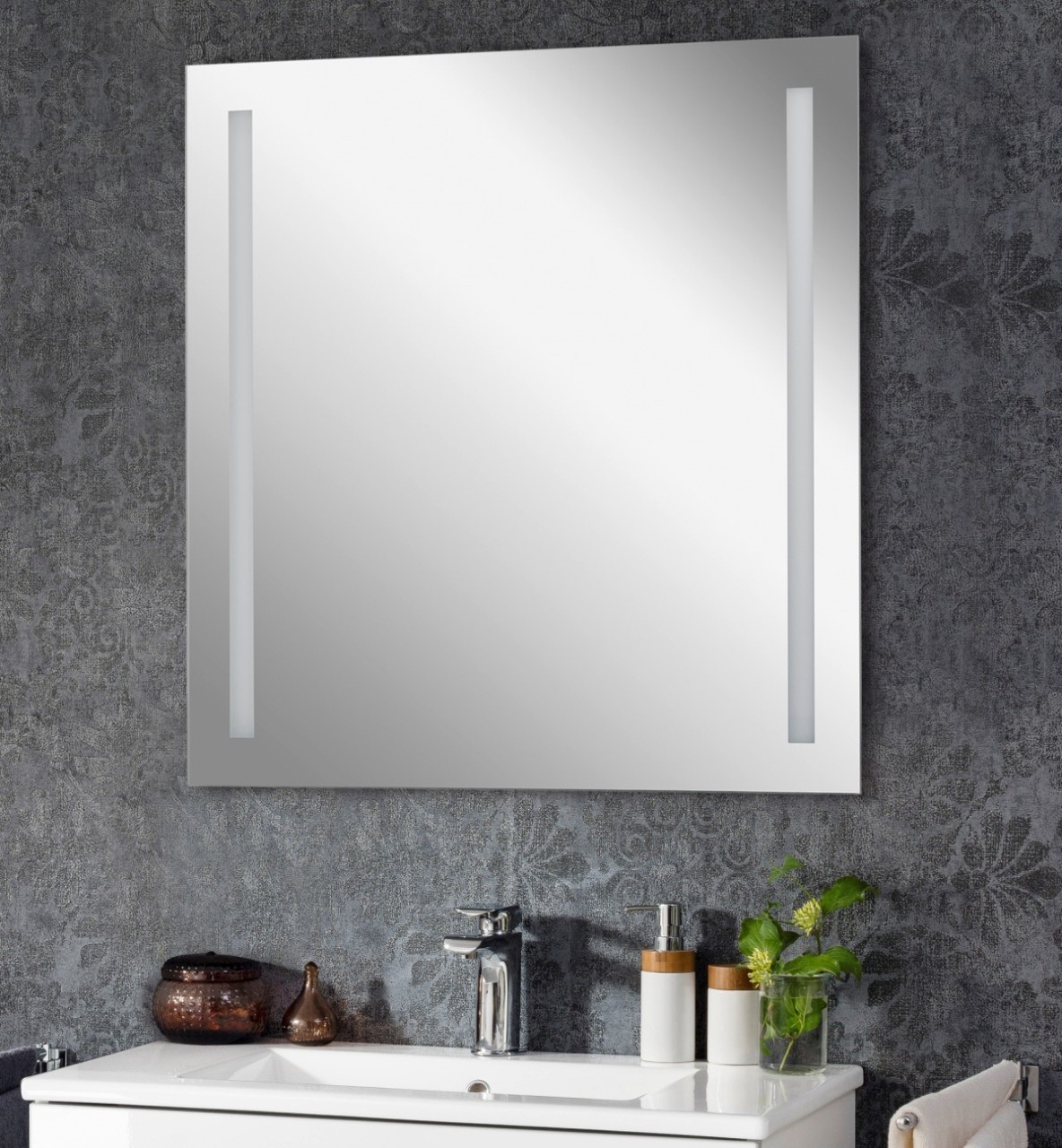 Fackelmann Spiegel MIR 80x75x2 2xLED LINEAR LIGHT, 84504 84504 Image