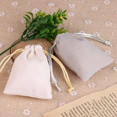 25pcs/lot Velvet Gift Bag Jewelry Packing High Quality Small Drawstring Pouches For Party Christmas