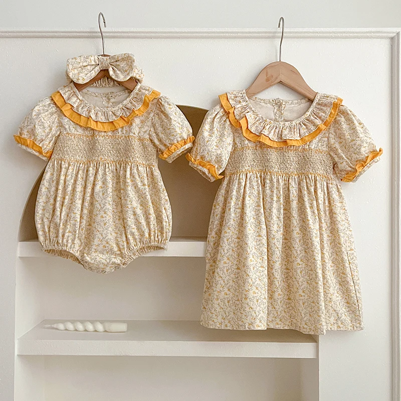 Familie passende Schwester Outfit Sommer Baby Mädchen Kleidung gekräuselten Kragen Spitze Blume Mädchen Kleid Baumwolle Baby Stram pler Prinzessin Kleid Image