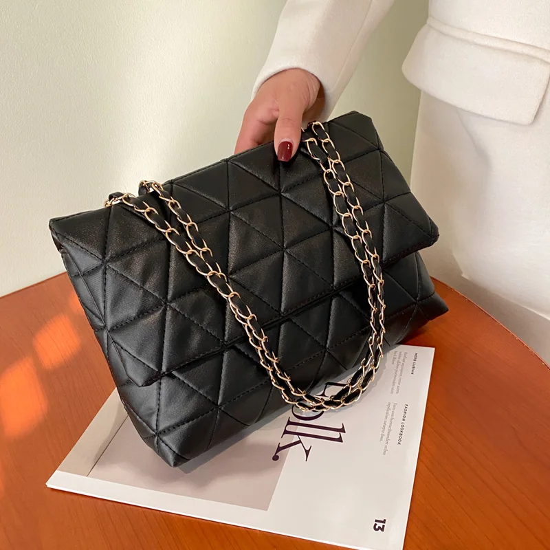 Sacs à bandoulière à carreaux brodés à la mode, sac à bandoulière décontracté avec chaîne pour femmes, utilisé quotidiennement
