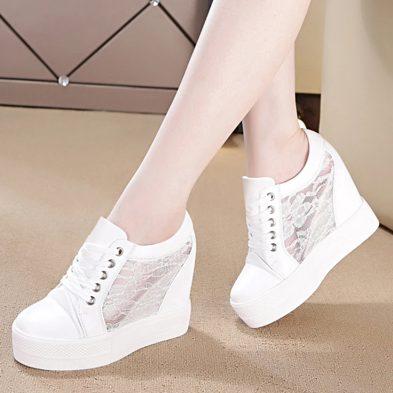 Frauen Turnschuhe Mesh Plattform Keile Komfortable Frauen Vulkanisierte Schuhe Lace-ups Weibliche Schuhe 2025, Sommer Neue Tenis De mujer