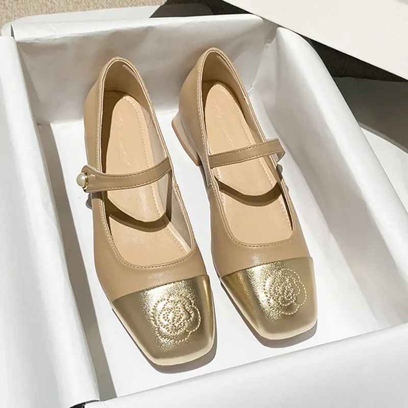Mode Mary Jane Damenschuhe 3cm breite Fersen Pumps bestickte Blumen Perle Schnalle Riemen Mary Jane Schuhe Luxus Leder Heels