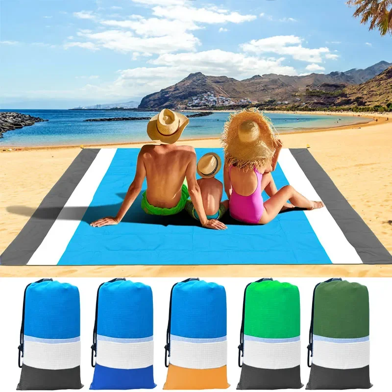 2x2.1m Tasca impermeabile Tappetino da spiaggia Coperta Pieghevole Materasso da campeggio Tappetino leggero portatile Tappetino da picnic all'aperto Asciugamano da spiaggia con sabbia