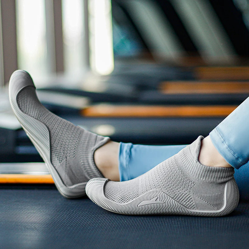 Beach shoes driving shoes fitness shoes jump rope shoes thin sole shoes yoga shoes driving shoes light shoes