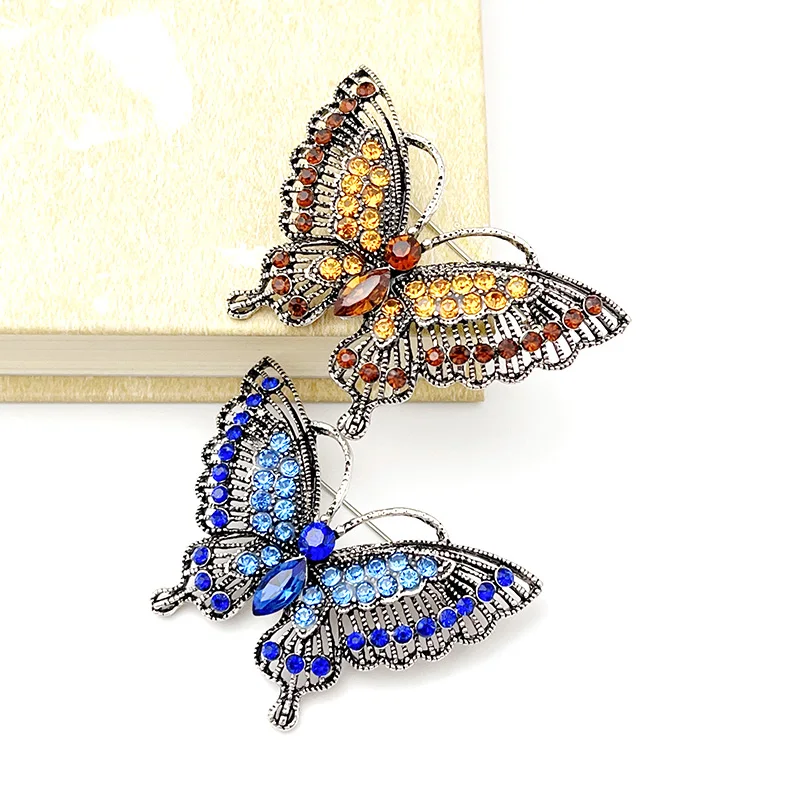 Broche papillon bleu pour femmes, nouvelle mode brésilienne, strass, couleur café, insectes, broche en métal, costume de fête, veste, accessoires bijoux