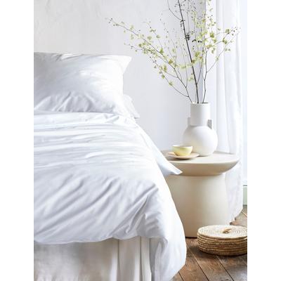 Bettwäsche IRISETTE "Premium Satin Bettwäsche Paris", weiß, B/L: 155cm x 220cm, , Mako-Satin, B/L: 80cm x 80cm, Mako-Satin, Obermaterial: 100% Baumwolle, Bettwäsche, hochwertige Uni Premium Bettwäsche mit Reißverschluss, 100% Baumwolle Image