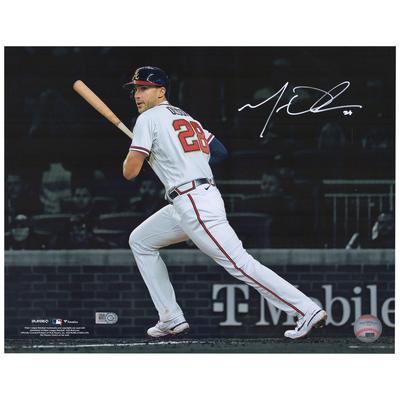 Matt Olson, Atlanta Braves, signiertes Hitting Spotlight-Foto, 11 x 14 Zoll Image