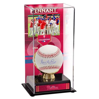 Signierter Baseball von Aaron Nola aus den Philadelphia Phillies und sublimierter Baseball-Vitrine für die Meister der Nationalliga 2022 Image