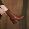 Damen-Stiefeletten, handgefertigt, luxuriös, echtes Leder, mittlere Absätze, Reißverschluss, schwarz, kurzer Stiefel, elegante weibliche Stiefeletten, Designer-Schuh 42