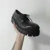 2025 Derby Herren-Plateau-Höhenerhöhung, lässige Leder-Pendler-Tide-Schuhe in Schwarz, britische Big-Toe-Schuhe