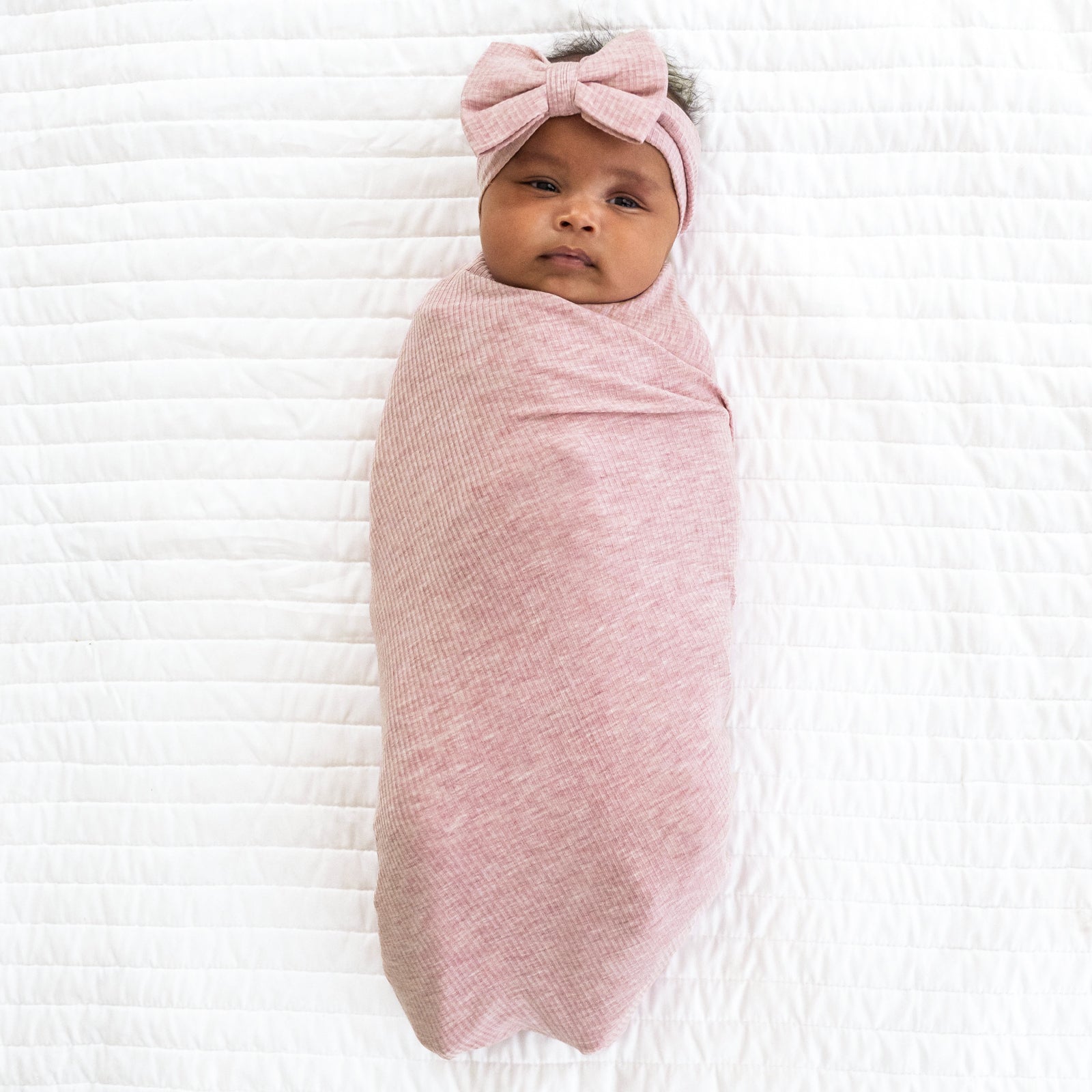 Heather Mauve Ribbed Swaddle & Luxe Baby Girl Soft & Stretchy Bamboo Bow Headbands Set - OSFA