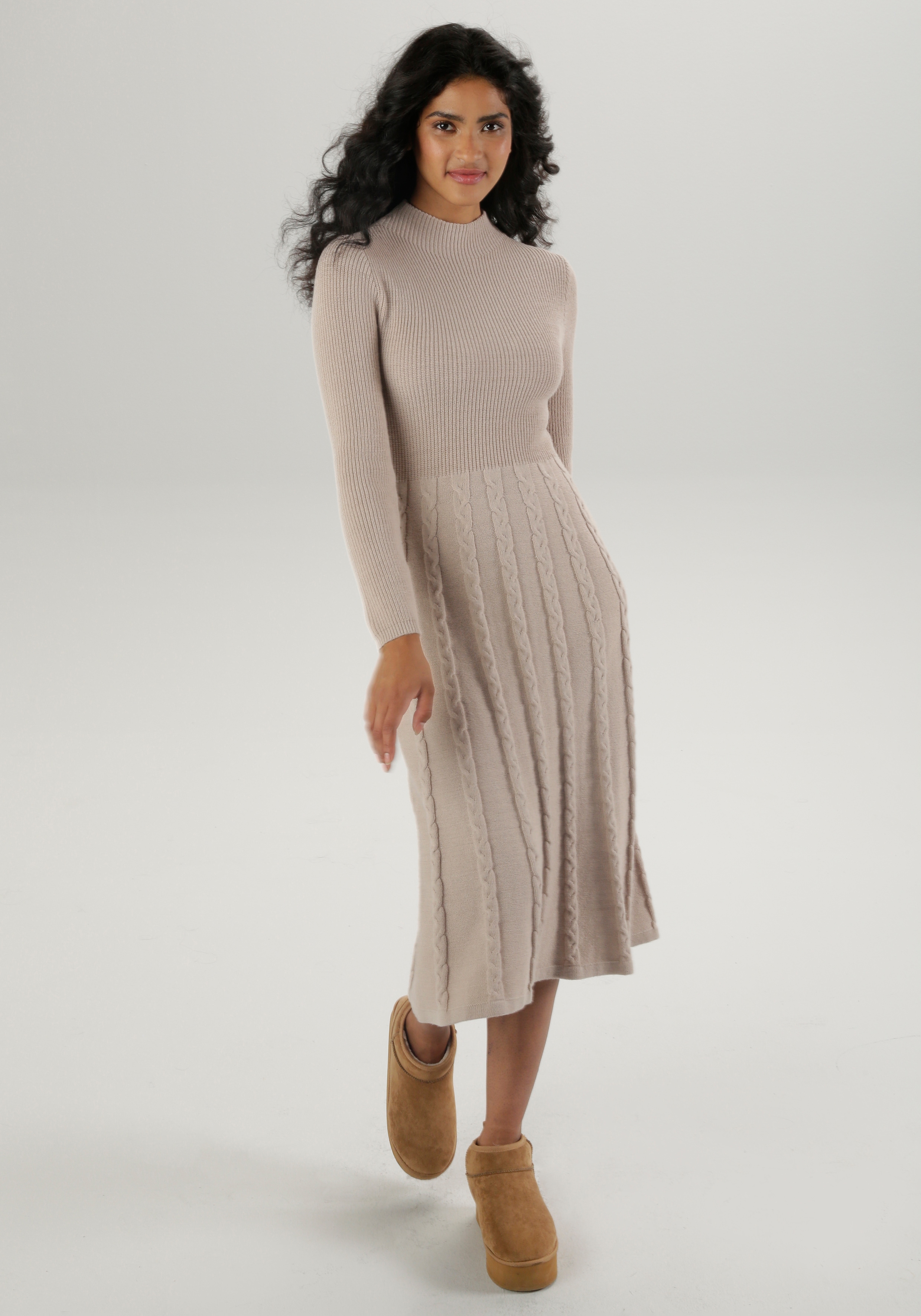 Strickkleid ANISTON SELECTED, Damen, Gr. 36, N-Gr, beige, Strick, Obermaterial: 100% Polyester, Zopfmuster, unifarben, figurumspielend Midi, Rippstrickbündchen, Kleider, mit Zopfstrickmuster, Topseller Image