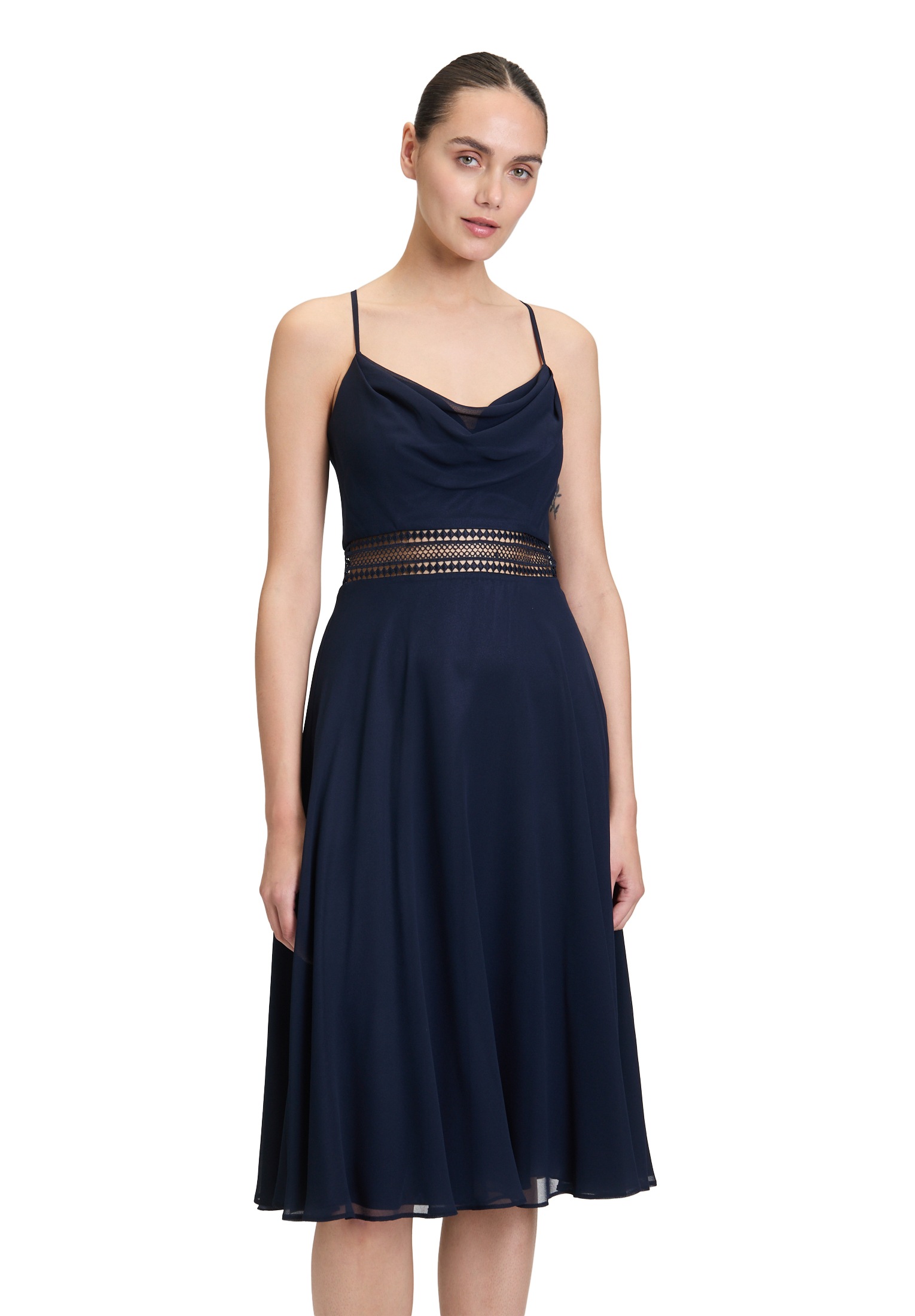 Cocktailkleid VERA MONT "Vera Mont Damen Cocktailkleid mit Wasserfallausschnitt", Damen, Gr. 44, Normalgrößen, blau (night sky), Chiffon, Obermaterial: 100% Polyester recycelt., festlich, tailliert kurz, Wasserfallausschnitt, Kleider, Stickerei Image