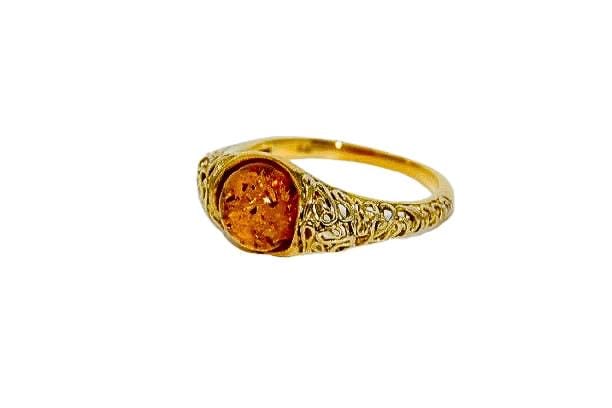 Anello in ambra naturale, anello in oro con ambra, delicato anello in ambra, regalo per lei, gioielli in ambra, anello in ambra color cognac, ambra ba