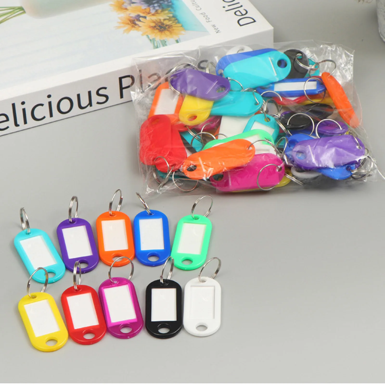100 Stück Schlüssel bund Etikett Kunststoff DIY ID Namens ring für Gepäck Papier Schlüssel Koffer Haustiere Tag Zubehör bunte Schlüssel anhänger Image