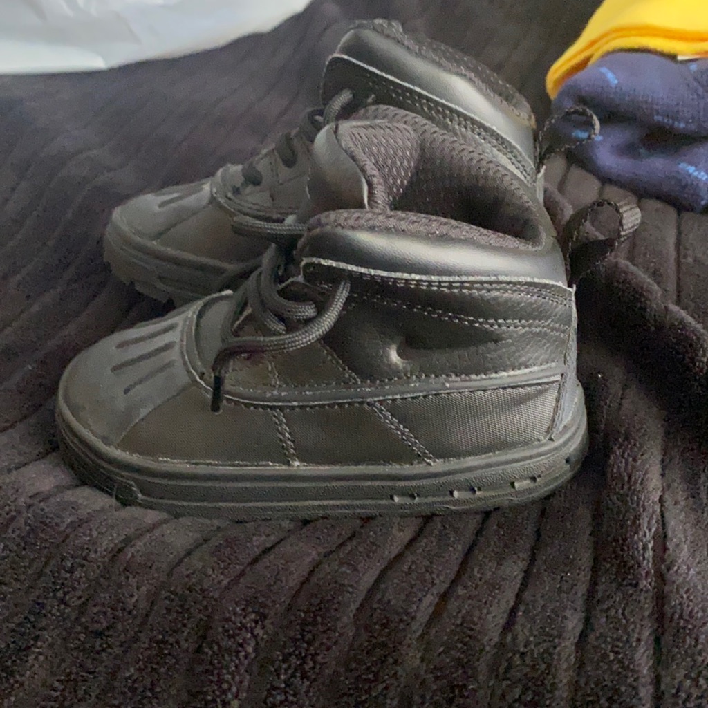 Nike Shoes | Toddler Nike Boots | Color: Black | Size: 7bb
