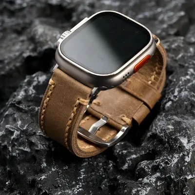 Hand gefertigtes italienisches Armband aus Rindsleder der ersten Schicht für die Apfel uhr 49mm 45mm 44mm 42mm hellbraunes weiches Leder armband Image