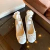 Runde Zehen plus Größe Frauen Frauen Mary Jane Schuhe Schuhe Bogen Seide Satin Ballerinas Frühling Herbst Wohnungen Schuhe
