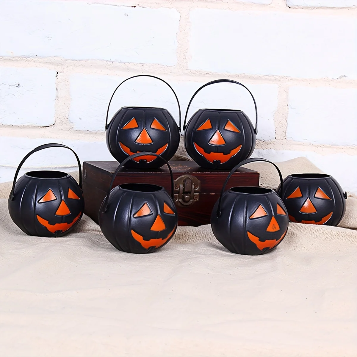 6pcshalloween Dekoration Süßes oder Saures tragbarer Kürbis eimer schwarzer kleiner Bonbon eimer für Halloween-Dekoration Party zubehör Image