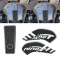 Tappo del serbatoio del carburante del motociclo adesivo Pad antiscivolo decalcomania di trazione per BMW R NineT R Nine T Pure Scrambler Tank Cover Protect