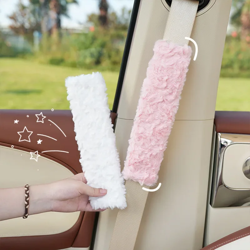 Auto Sicherheitsgurt Schulterbezug Plüsch niedlich Sicherheitsgurt Schutzhülle Innenzubehör dekoriert Winter Frauen Image