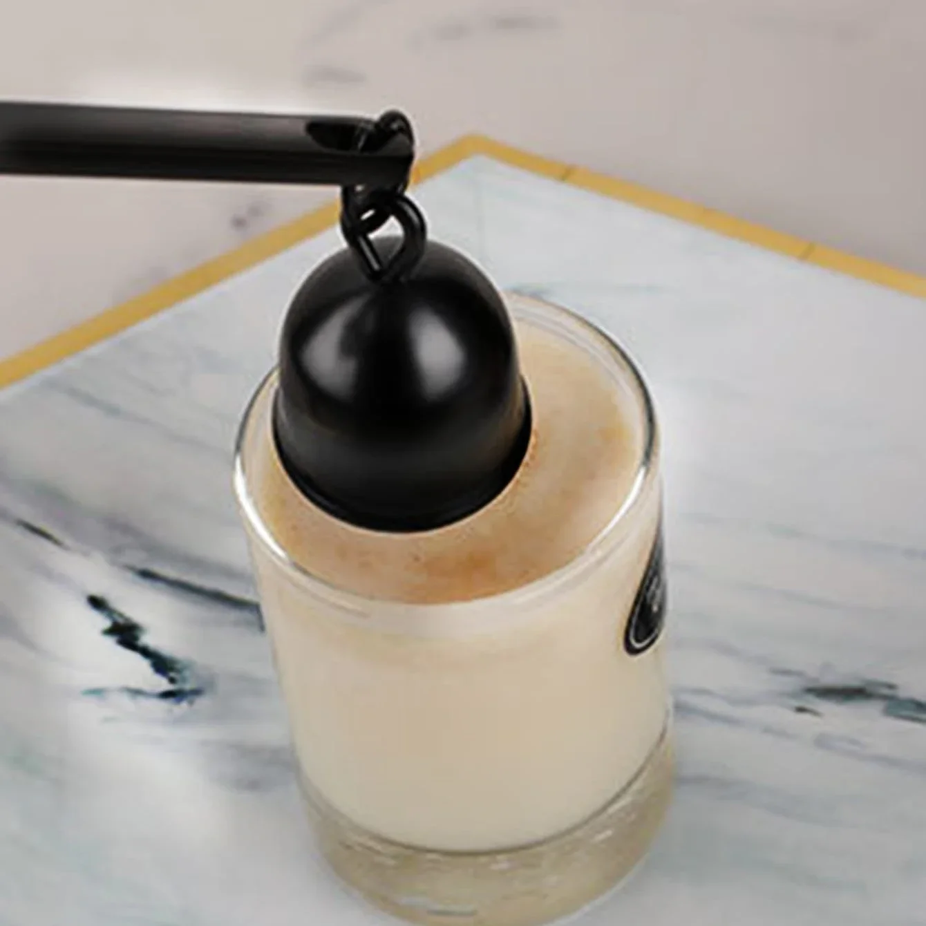 1-teiliger Kerzen-Lampenschirm zum Löschern, Kerzendocht-Lampenschirm, handgefertigtes Werkzeugset für die Haushaltsdekoration, Halterung für Kerzenzubehör Image