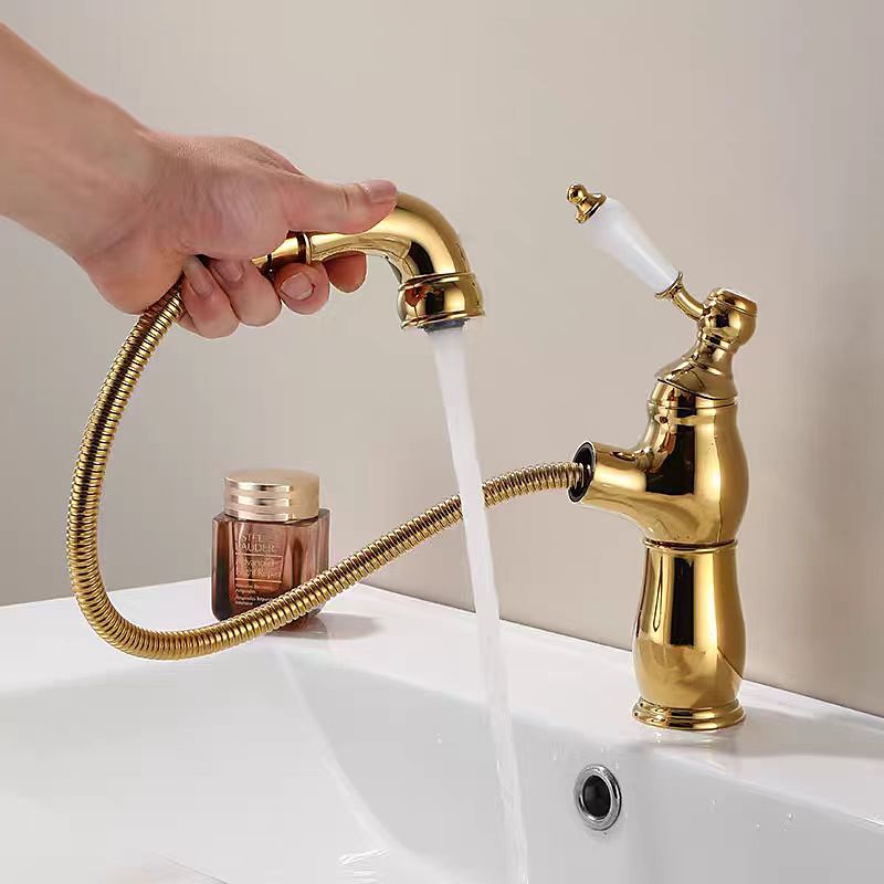 Bathroom Sink Faucet - Pull out Electroplated Centerset Single Handle One HoleBath Taps