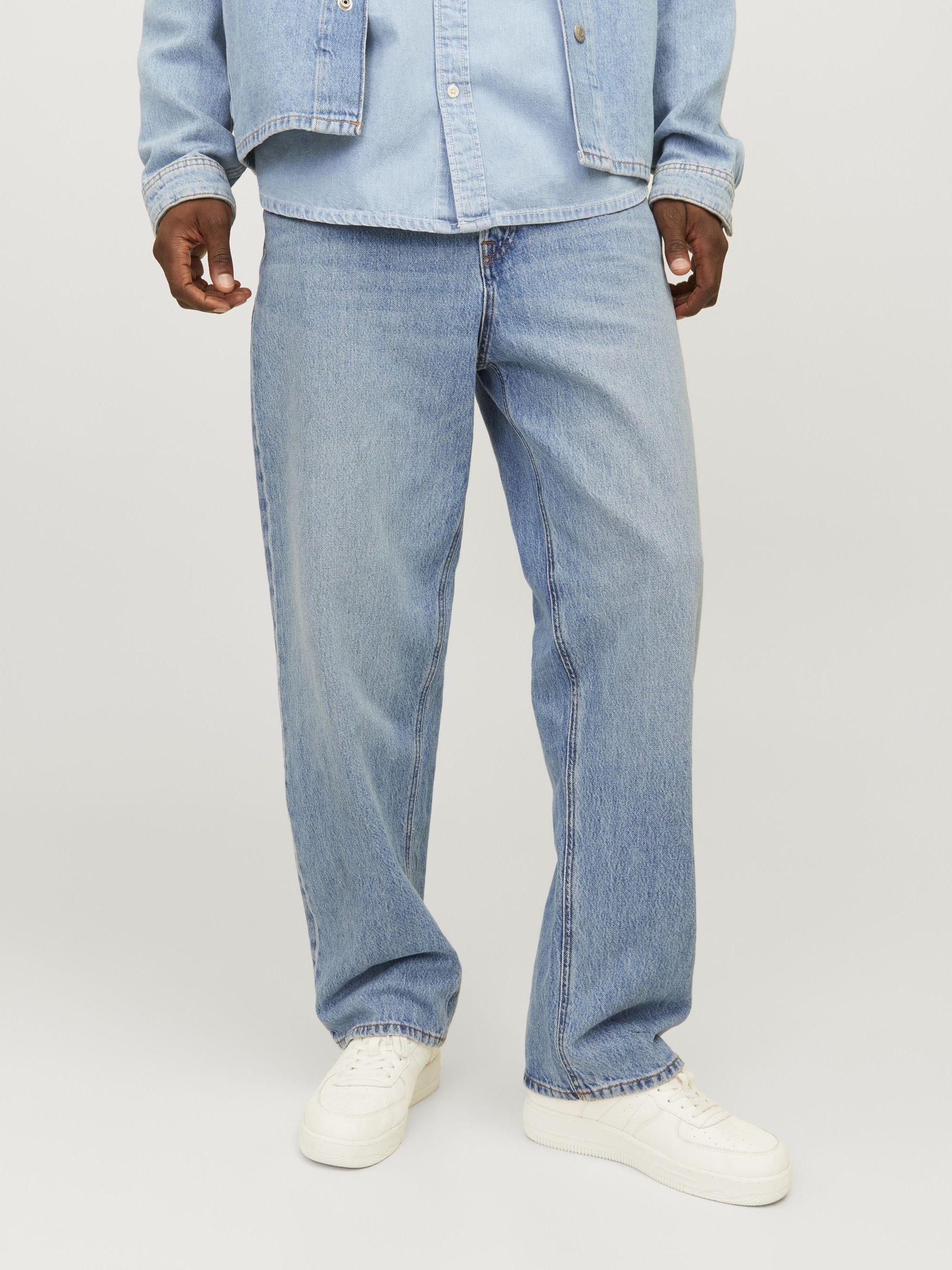 Relax-fit-Jeans JACK & JONES "JJIALEX mit cleanem Look und Taschenvielfalt", Herren, Gr. 32, Länge 34, blau (denim blau), Denim/Jeans, Obermaterial: 100% Baumwolle, Abriebeffekte, relaxed fit lang, Jeans, Baumwolle, relax fit
