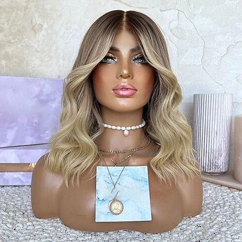 Unverarbeitetes reines Haar 13x4 Spitzenfront Perücke Kurzer Bob Brasilianisches Haar Wellen Schwarz Mehrfarbig Perücke 130% 150% Haardichte mit Babyhaar Gefärbte Haarspitzen (Ombré Hair) Natürlicher Image