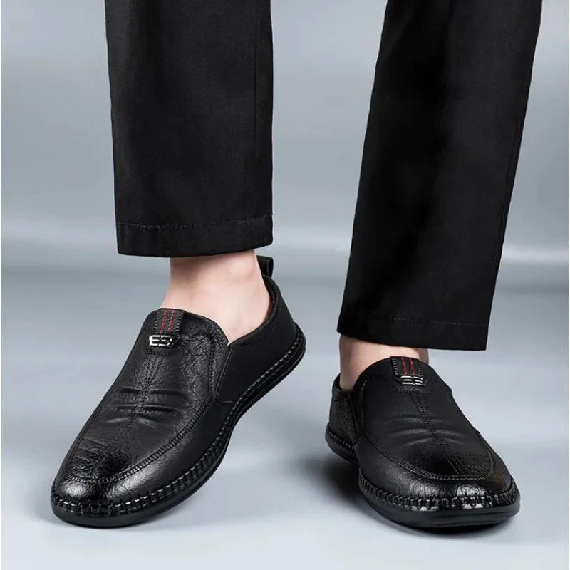 Business Casual Herren Lederschuhe ein Fuß Steigbügel Herren Lederschuhe