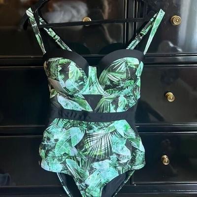 Torrid Swim | Torrid Sz 3x 22-24 1 Pc Summer Palm One Piece Vixen Collection Swimsuit Palm | Color: Black/Green | Size: 3x