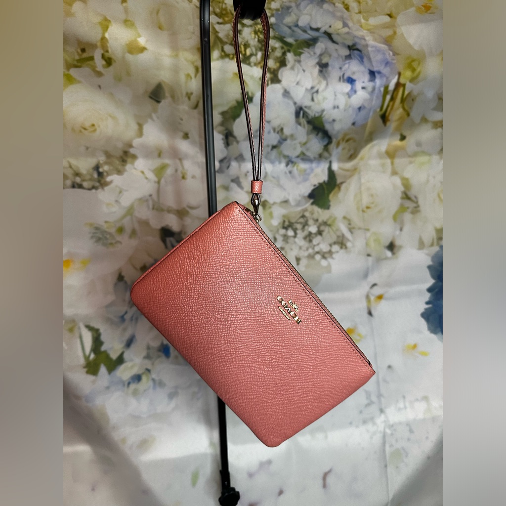 Coach Bags | Coach Factory Light Pink Large Wristlet Guc | Color: Pink | Size: Os
