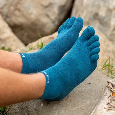 Injinji liner five-finger socks coolmax sports socks breathable sweat-absorbent split toe socks .