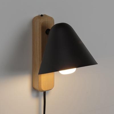 Cotapi Wood & Metal Wall Light