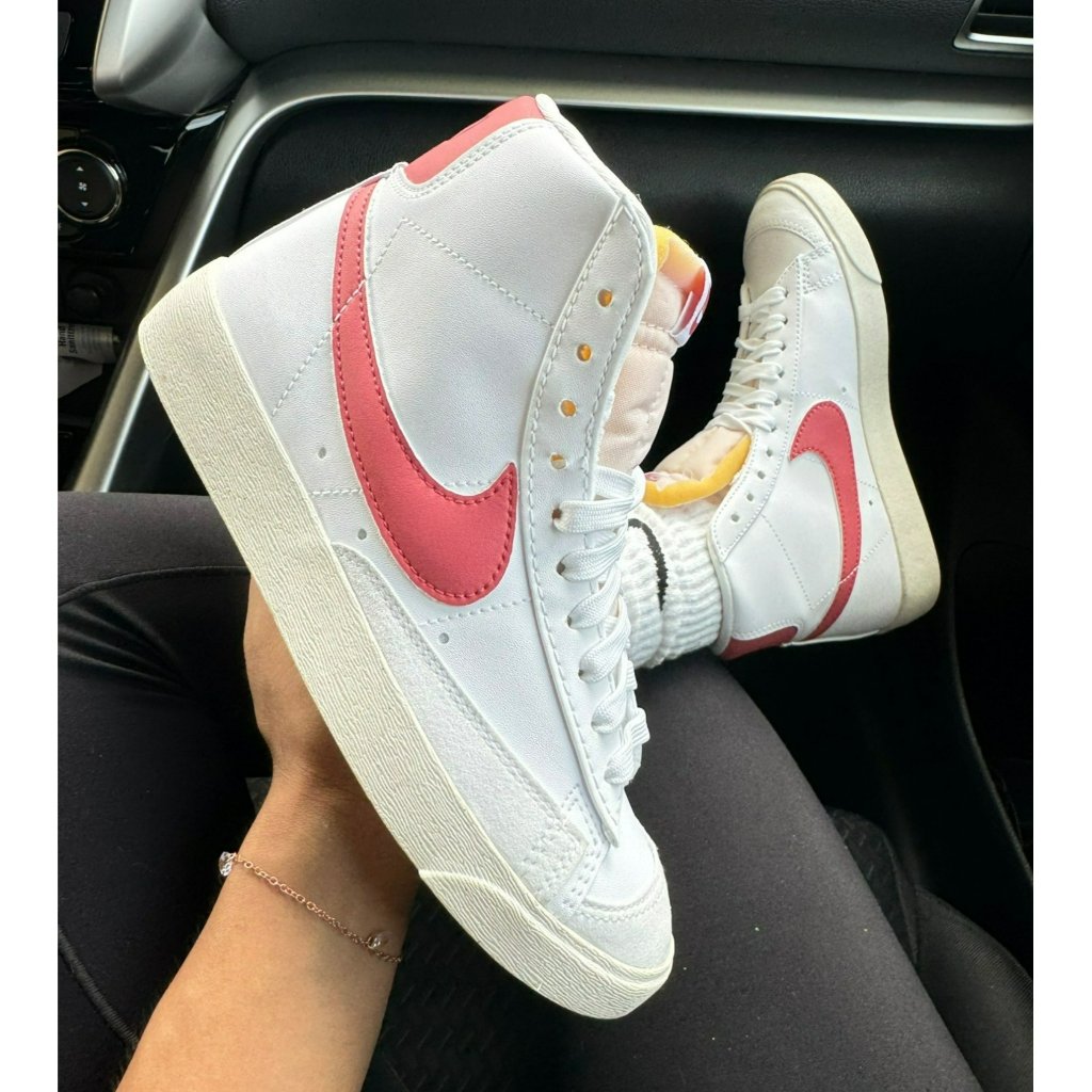 Nike Shoes | F51- Size 6.5 Womens Nike Nike Blazer Mid '77 White / Pink Fz3626 100 | Color: Pink/White | Size: 6.5