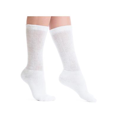 Plus Size Women's Diabetic Ultra Plush Crew Socks 3-Pack by Comfort Choice in White Pack (Size 1X)