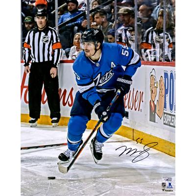 Signiertes Skating-Foto von Mark Scheifele, Winnipeg Jets, 16 x 20 Zoll, alternatives Trikot Image