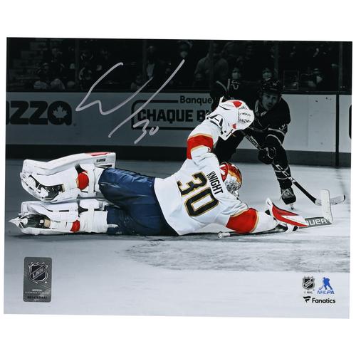 Spencer Knight, Florida Panthers, signiertes Foto, 20,3 x 25,4 cm, weißes Trikot, „Diving Save“, von