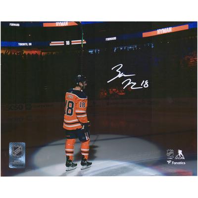 Von Zach Hyman signiertes Einführungsfoto der Edmonton Oilers (20,3 x 25,4 cm) zur Eröffnungsnacht Image