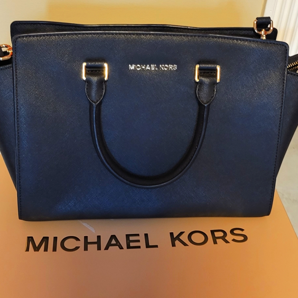 Michael Kors Bags | Handbag | Color: Black | Size: Os