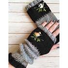 handgestrickte fingerlose Handschuhe mit Vogelstickerei - kuschelige Winterhandschuhe für Damen, warme Armstulpen aus gestrickter Wolle
