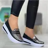 Plus Größe 43 Damen Freizeit schuhe atmungsaktive leichte Slip auf vulkan isierten Schuhen Damen Plattform bequeme Turnschuhe Zapatillas