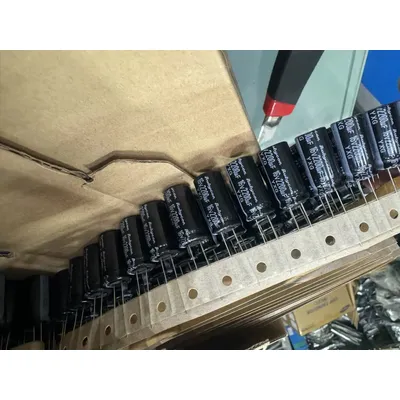 2024 neue rubycon yxg 16 v2200uf 12,5x25 2200 Grad 2200uf/16V Hochfrequenz niedriger Widerstand und Image