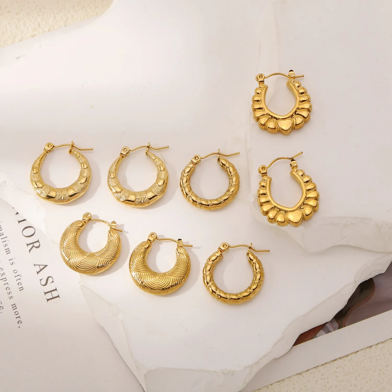 Retro Edelstahl Ohrringe Zeit Gold Farbmuster Tropfen Ohrring für Frauen übertrieben Schmuck Accessoires Frauen Ohrringe Image