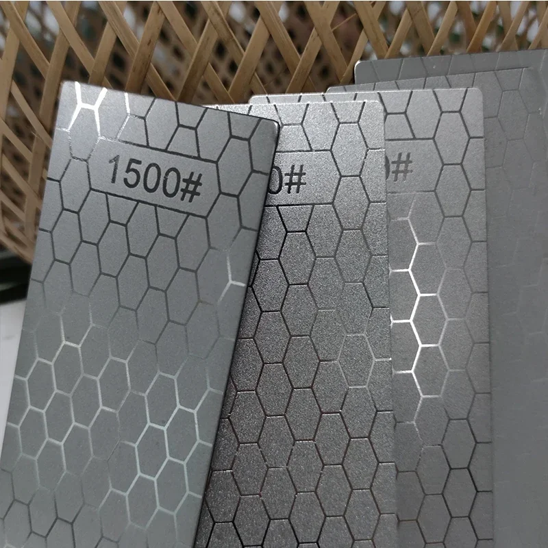 Set di pietre per affilare diamantate Guida angolare Sistema di affilatura dei coltelli da cucina Strumento per affilare i coltelli professionale per uso domestico Pietra per affilare