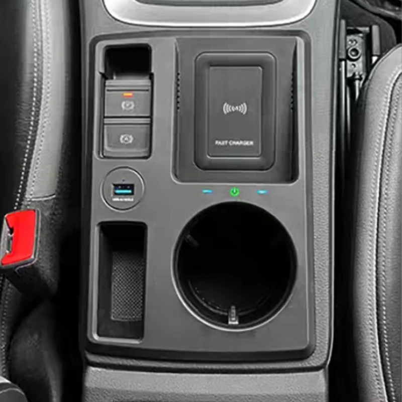 Caricabatterie wireless per auto per Audi Q3 Q3L 2019 2020 2021 2022 2023 15W caricatore rapido per telefono supporto di ricarica piastra di ricarica
