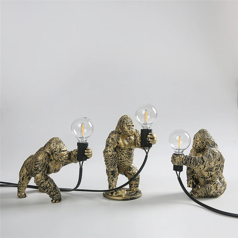 Nordic King Kong Tischlampen Moderne Wohnzimmer Dekor Harz Tischlampe Büro Schreibtisch Licht USB Anpassbare Harzige Tierlampen